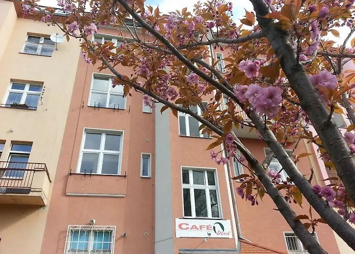 Cafe Dlask Lejlighed